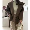 Abrigo de Lana con Capucha Estilo Retro Coreano Color Mejorado con Solapas Grandes y Cordón, Corte Holgado para Figuras Pequeñas 25384