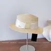 2025 Moda de Lujo Accesible Retro Sombrero Plano de Paja de Trigo para Mujer Sombrero Versátil de Verano para Compras Viajes de Vacaciones Protección Solar Sombrero de Paja