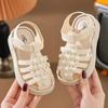 Sandálias Infantis Verão 2024 Nova Moda Casual Meninas Sola Grossa Sapatos de Princesa Para Usar Fora Sandálias de Praia Antiderrapantes