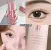 Caneta Kakashow Aegyo-Sal de Duas Pontas Vem com um Pincel para Esfumar para Clarear a Cor da Sombra e Contornar o Aegyo-Sal Natural em um Único Traço