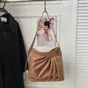 Nova Bolsa Plissada de Ombro Único para Mulheres Outono/Inverno 2025, Bolsa Transversal Versátil da Moda de Alto Padrão para o Dia a Dia, Bolsa de Braço de Nicho de Luxo Leve