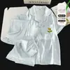 Conjunto de Três Peças de Roupa de Casa em Seda Gelada, Respirável e Amigo da Pele, Macio e Emagrecedor, Versátil para Meninas, com Bojos
