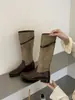 Primeiro Encontro Temporada Fivela de Cinto Estilo Britânico Retrô Botas de Cavaleiro Femininas 2026 Outono/Inverno Novas Botas Longas Color Block Versáteis Salto Grosso Alto