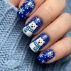 Uñas Postizas Navideñas Portátiles Cuadradas Medias con Copos de Nieve Azules Caricatura Bufanda Estampado de Osito de Peluche Pegatinas Desmontables para Uñas Postizas