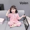Pijamas de Verano para Niñas Delgados Nuevos Bebé Dos Piezas Seda de Hielo Manga Corta Ropa para el Hogar Traje Ropa Acondicionada para Niños de Moda