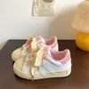 Zapatillas Deportivas para Mujer 2026 Primavera/Verano Nuevas Casual Versátiles Transpirables Modernas Suela Gruesa Estudiante Deportivas Zapatos Blancos