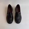 Estilo britânico~Sapatos mocassins femininos de bico redondo retrô, sola grossa, salto grosso, pretos, temperamento versátil, para o trabalho, sapatos pequenos de couro, sapatos únicos jk