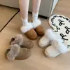 Pantuflas peludas de suela gruesa para mujer, nuevo estilo de invierno, piel y pelo integrados, punta cerrada, sin cordones, algodón para la nieve