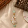 Lindo Colgante Llavero Conejo Corredor Brocado Canción Colgante para Bolso Hecho a Mano Estilo Chino Adorno de Conejo de Jade Regalo de Vacaciones
