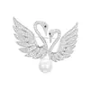 Exquisito Broche Doble Cisne Full Diamante para Mujer, Elegante de Moda, Diseño de Corsage de Perla, Pin para Traje, Accesorios para Abrigo