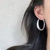 Pendientes de botón de plata de ley S999 Temperamento Simple Pendientes de aro grandes Clavos para mujer Verano 2026 Nuevos Accesorios de pendientes de venta caliente