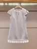 Vestido de Verão Novo Simples Casual com Senso de Design Patchwork Bainha Plissada para Mulheres