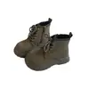 Botines de moda estilo coreano para niñas, nueva colección otoño/invierno 2026, botines amarillos versátiles para niños mayores, botines cortos retro para niños, estilo moderno