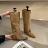 Nuevas botas de otoño sin cordones, corte recto, nicho, adelgazantes, botas retro para mujer, punta fina, caña alta largas, diseño de moda 2026