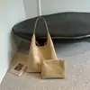 Bolso de mujer de ante con estampado de leopardo estilo coreano, de nicho, nueva colección de otoño, estilo casual y relajado, bolso de hombro de gran capacidad, adecuado para ir al trabajo.