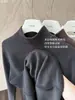 32091 # Nueva camiseta interior de felpa de coco extra gruesa para otoño e invierno con cuello alto, top cálido de manga larga con forro polar para mujer