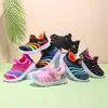 Zapatos Infantiles Caterpillar para Niños Zapatos de Malla para Niños Nueva Colección Primavera y Otoño 2025 Malla Transpirable de Una Sola Pierna Zapatos para Niñas Zapatos Deportivos Infantiles