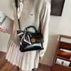 Bolsa Mensageira Tote Satchel Retrô de Luxo para Mulheres 2025 Novo Estilo Couro Genuíno Moda Versátil Ombro Único Transversal
