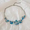 Colar Flor de Cristal Azul Modelo Novo 2026 Luxo Leve Nicho Artesanato de Alto Padrão Acessório de Corrente para Clavícula com Sensação de Luxo
