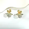 Brincos Florais de Luxo de Nicho com Agulhas de Prata, Acessórios de Orelha Plissados Color-Blocking, Brincos Elegantes de Alto Padrão, Tachos de Flor de Íris Versáteis da Moda