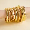 Pulsera Geométrico Irregular Plegada con Textura Metálica Europea y Americana Moda Transfronteriza Personalidad Pulsera Exagerada Joyería de Mano de Alta Gama para Mujeres