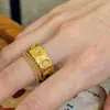 Libro Rojo Pequeño Explosiones Estilo Dinero Viejo Anillo Pequeño de Flor Dorada Joyería Vintage para Mujer Nuevo Estilo Chino Anillo de Dedo con Flor Pequeña Apilado