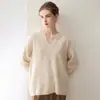 Suéter de malha 100% caxemira pura, novo estilo outono e inverno 2026, suéter casual de moda solto com gola pontuda escovada feminino
