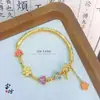 Pulseira Meia-Lua Dourada com Contas Brancas, Cachorro de Canela, Melodia da Nuvem, Novo Design Chinês de Tubo Curvo, Joia Elegante de Luxo Leve para Mão Feminina