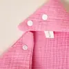 Babero triangular de crepé de algodón puro para bebé, color liso, superventas de Amazon, babero de gasa para bebé, suave y absorbente