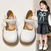 Zapatos de piel para niña, nueva colección primavera/otoño 2026, zapatos infantiles de moda, negro perla, zapatos sencillos para niña, zapatos para actuación escolar primaria