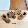 Botas Birkenstock para meninas, novos estilos de inverno, botas infantis, sapatinhos de algodão para bebês, sapatos de inverno para meninas, sapatos da moda e estilosos para meninas pequenas