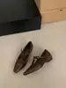 Zapatos de tacón de aguja retro estilo francés con tacón oculto, nueva colección primavera/otoño 2025 para mujer, zapatos Mary Jane de tacón bajo con tira en T