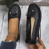 Zapatos Cómodos de Mujer para Comercio Exterior Transfronterizo Modelo Nuevo Verano 2026 Venta Directa de Fábrica Versátiles Huecos Transpirables para Uso al Aire Libre
