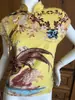 Novo Top Assimetrico Retro Estilo Chinês com Estampa Floral, Manga Curta, Recortes Vazados e Gola Alta, Estilo Cheongsam Modificado com Design de Cintura Ajustada