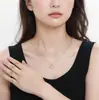 Nuevo Collar de Luna con Gato y Flores Estilo Coreano para Mujer, Cadena de Clavícula de Cobre Personalizada de Lujo Ligero, Gama Alta Nicho Estilo Ins