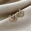 Brincos de Pérola Coreanos de Alta Qualidade 2026, Agulha de Prata Estilo Vintage Chanel Diamante Colorido Estrela de Oito Pontas Brincos de Tarraxa Atacado