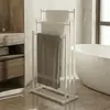 Porta-toalhas multicamadas de piso, prateleira de toalhas móvel para quarto, prateleira de armazenamento de toalhas multifuncional para banheiro doméstico