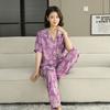 Pijama de Seda de Gelo para Mulheres, Estilo Fino de Seda de Gelo, Pode Ser Usado Fora de Casa, Roupa de Casa, Conjunto de Três Peças com Mangas Curtas Estampadas, Estilo Versátil e Relaxado