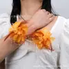 Comércio exterior novo europeu e americano de alta qualidade retrô gaze pena pérola lótus corsage flor de pulso para casamento decoração de daminha
