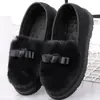 Zapatos de algodón invierno nuevos engrosados zapatos de algodón del viejo Pekín zapatos de mujer forrados de felpa cálidas botas de nieve para ancianos botas de algodón zapatos de madre