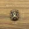 Hebilla de Tela para Perla de Grifo de Latón Caja del Dragón del Zodiaco de Cobre con Tensor Hebilla Cuatro en Uno de Ganado