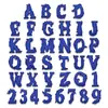 Parche Bordado Qiansheng Pluma Azul Letras y Números en Inglés Parche Bordado con Adhesivo Termofusible para Decoración de Ropa y Equipaje