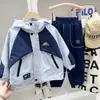 Cortavientos de Primavera y Otoño para Niños 2026 Nueva Chaqueta Estilo Otoño Chaqueta Impermeable Elegante con Bloques de Color para Niños Mayores Ropa de Moda