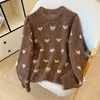 Suéteres em Estoque para Outono e Inverno com Jacquard de Coração, Tops Tricotados Doces para Mulheres, Tops Pulôver Versáteis de Gola Redonda, Gentis e Macios
