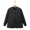 Chaqueta de Algodón Otoño/Invierno 2025 Talla Grande para Mujer Cuello Redondo Simple Versátil Camisa Casual para Mujeres de Talla Grande Ligero Abrigo de Algodón 740