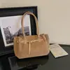 Bolso de mano retro de gamuza estilo coreano de gran capacidad con hebilla de cinturón, bolso de hombro simple, elegante y versátil para ir al trabajo