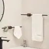 Toallero de una barra de nogal, estilo vintage, montado en la pared sin taladro, estante de almacenamiento de toallas de alta gama para baño