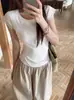 Tiro de verdade! Camiseta Feminina de Verão com Gola Redonda, Manga Curta e Detalhe de Renda, Cintura Plissada Popular, Manga Curta Estilo Asa Pequena