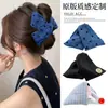 Clip de Garra Triángulo Etiqueta Dorada Retro Otoño Invierno para Niñas Versátil Temperamento Concha Tiburón Clip para Parte Trasera de la Cabeza Moño Pasador Accesorios para el Cabello
