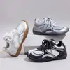 Tênis de Treino Retro Alemão Infantil Meninos Meninas Outono Novo Malha Costurada Casual Esportivo Cor Prata Preto Branco Bloqueio de Cor Anti-